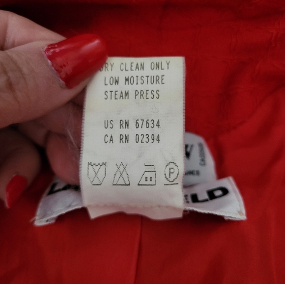 Vintage Lagerfeld red blazer holt renfrew - Picture 8 of 8